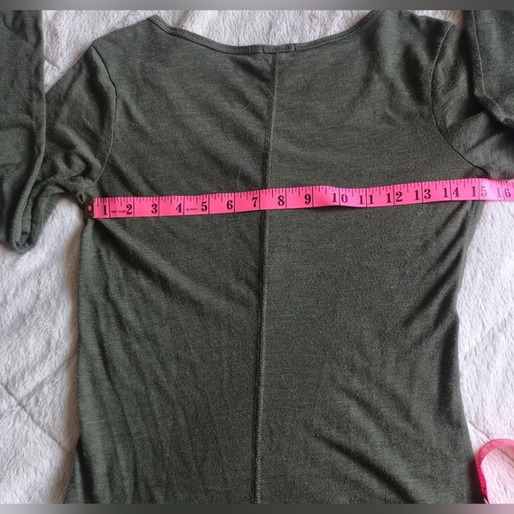 Dynamite t-shirt - Picture 7 of 8